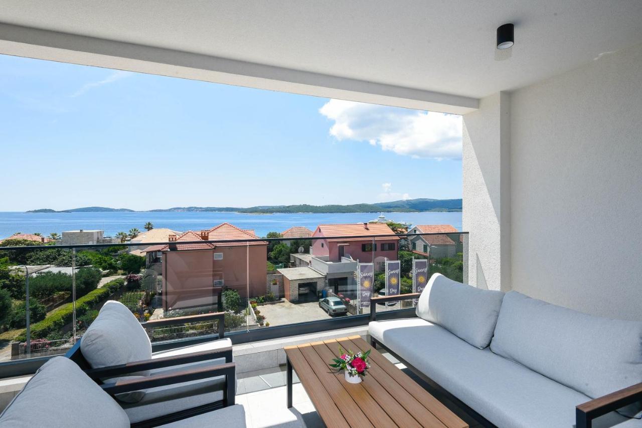 אורביץ Sunny Day Luxury Holiday Apartments מראה חיצוני תמונה