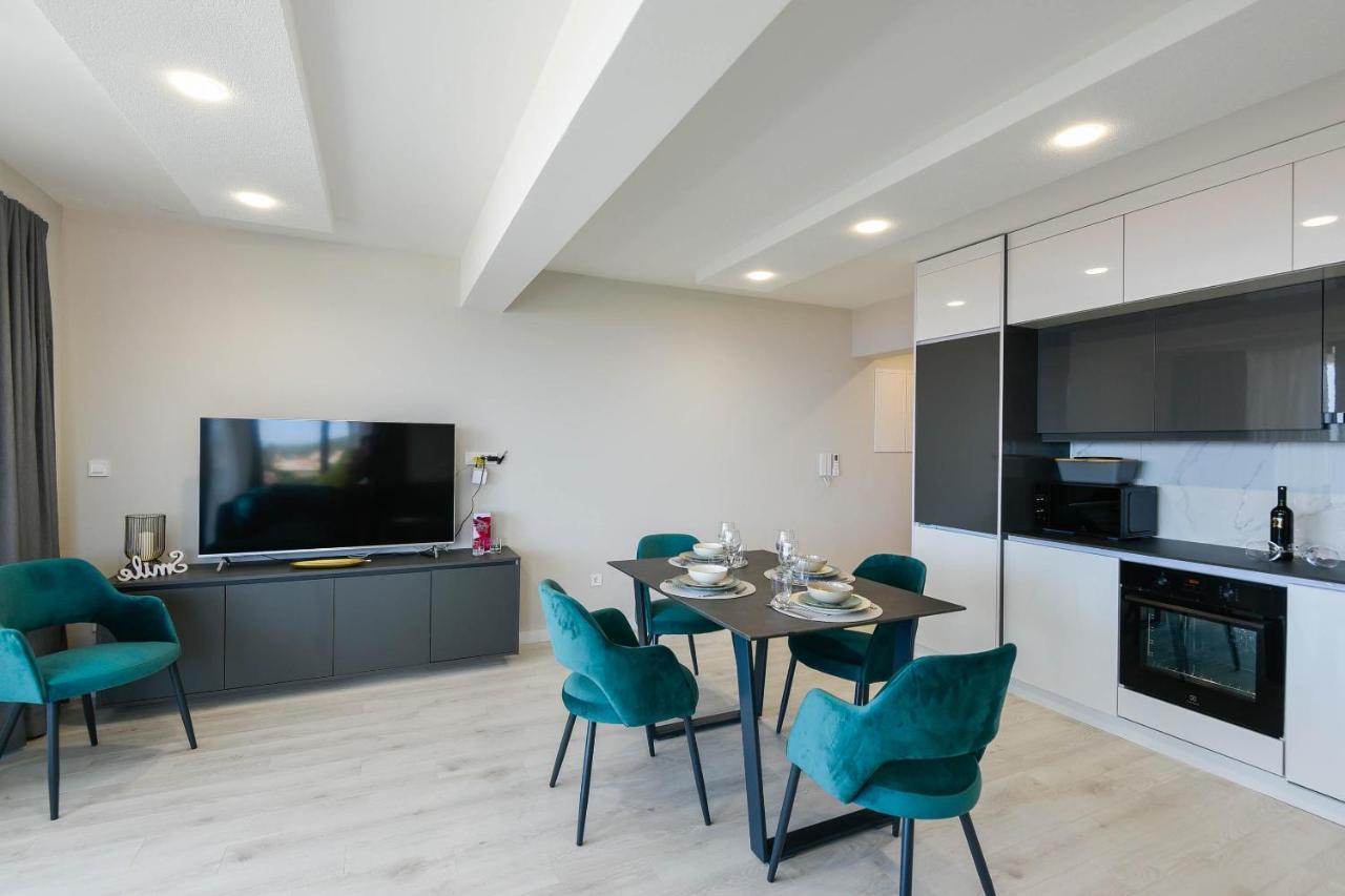 אורביץ Sunny Day Luxury Holiday Apartments מראה חיצוני תמונה